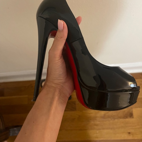 Christian louboutin heels, size 36 - Picture 2 of 3